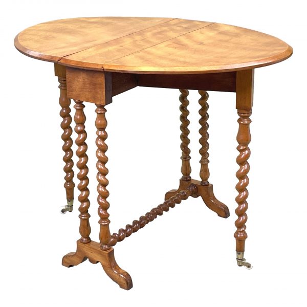 Satinbirch Victorian Baby Sutherland Table