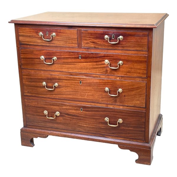 Georgian Mahogany Chest Of Drawers