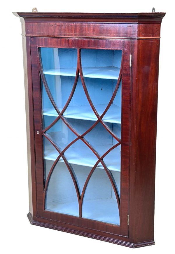 Georgian Mahogany Corner Cabinet
