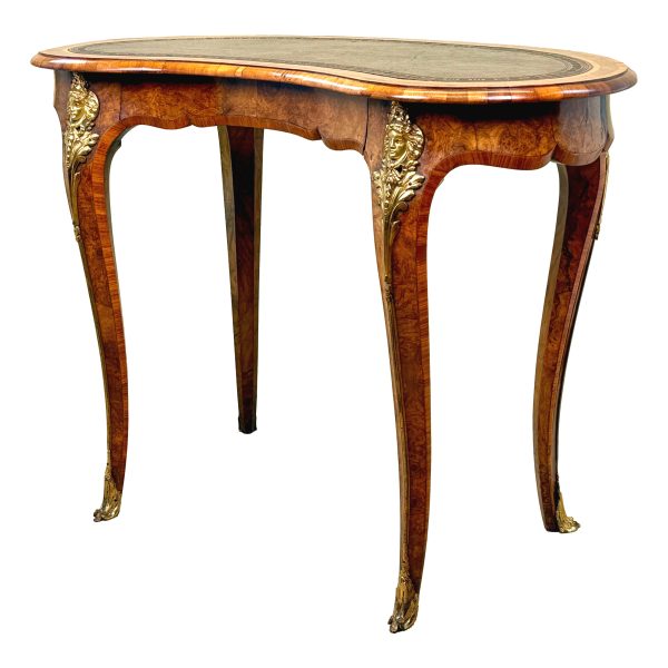 Gillow Walnut 19th Century Kidney Writing Table
