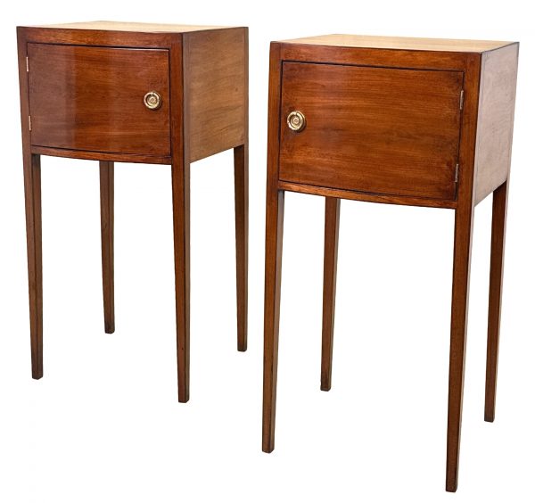 Georgian Mahogany Pair Of Bedside Tables