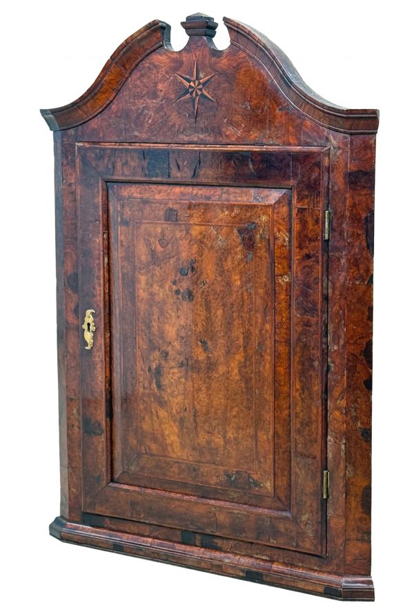Queen Anne Burr Walnut Hanging Corner Cupboard